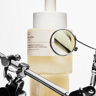 Madagascar Centella Retinol 0.2 Boosting Shot Ampoule